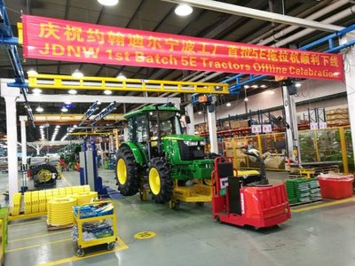 新增5E系列生產線——迪爾寧波工廠打造卓越多功能拖拉機制造中心